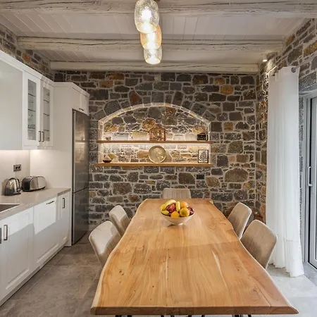 Electra Boutique Villa *